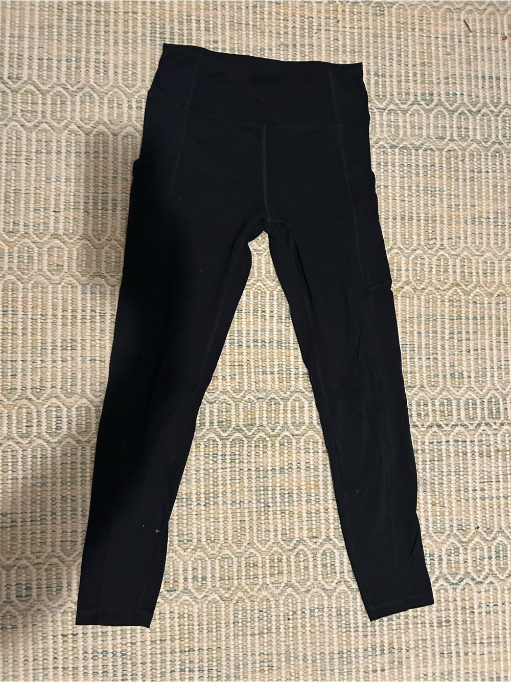 Lulu Fast and Free 25”